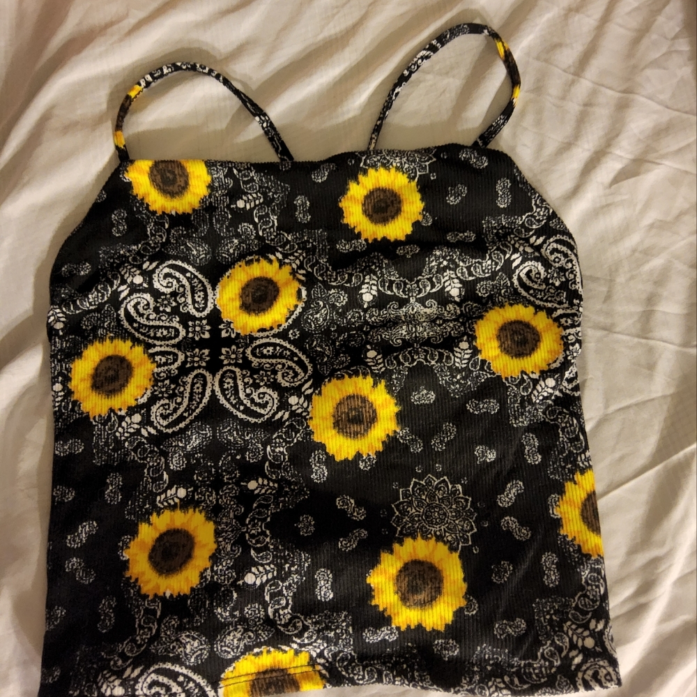 Sunflower Cropped Top Size M